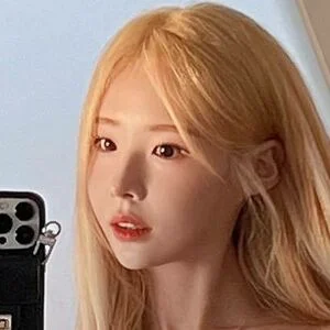 habin_s2._ Onlyfans Photo Gallery 