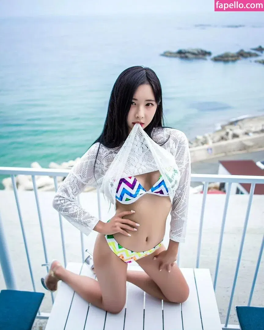 habin_s2._ Onlyfans Photo Gallery 