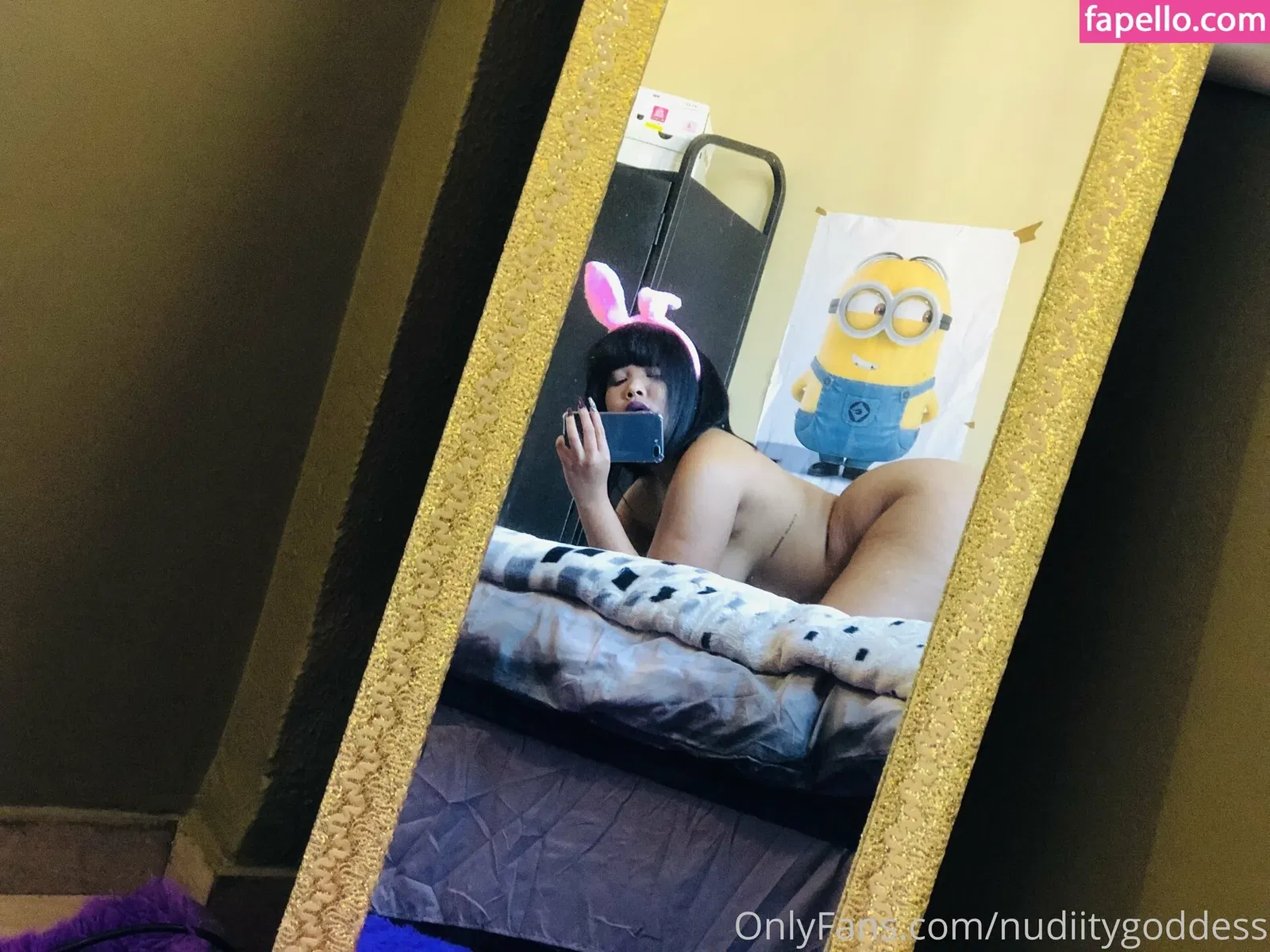 BootyMellow Onlyfans Photo Gallery 