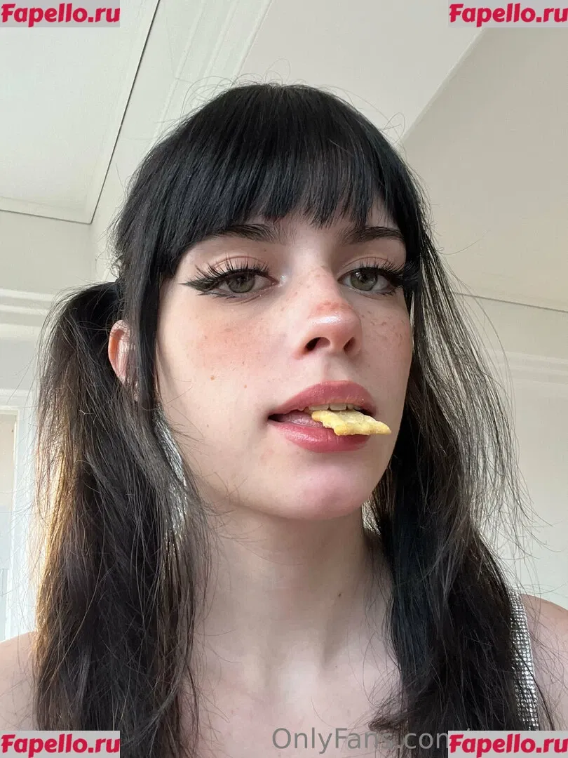 soogsx Onlyfans Photo Gallery 