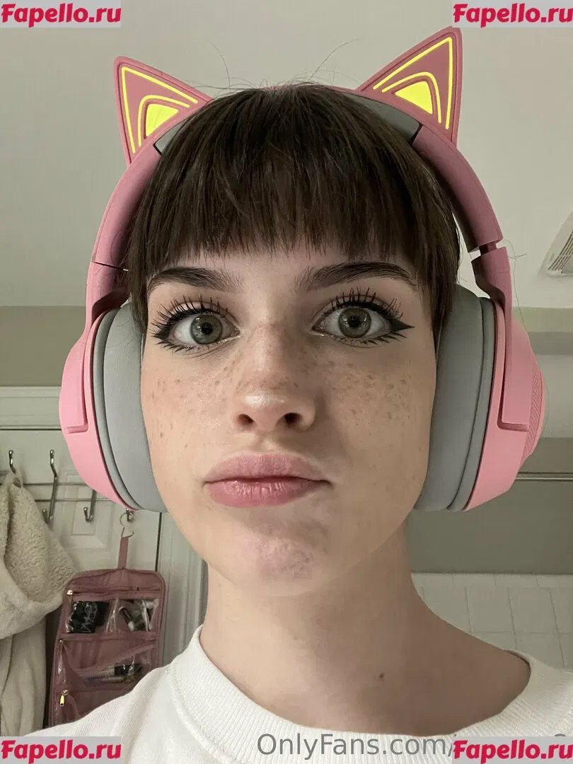 soogsx Onlyfans Photo Gallery 