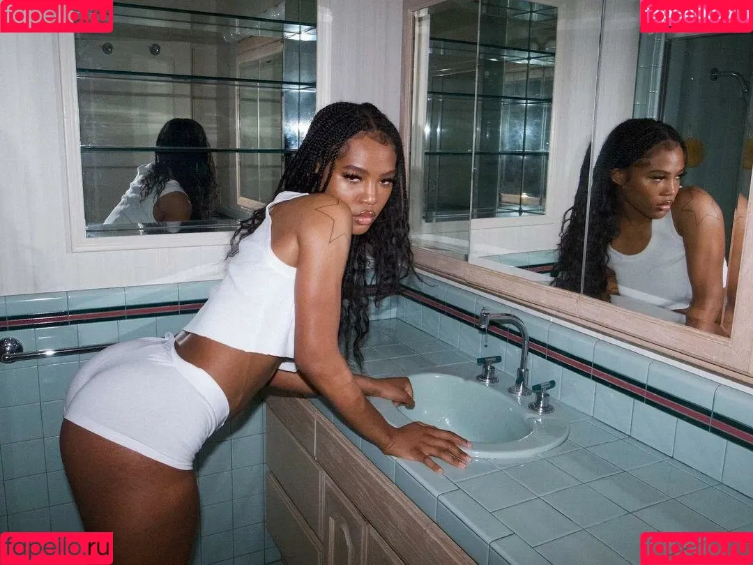 Quenlin Blackwell Onlyfans Photo Gallery 