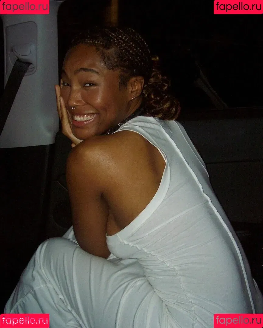 Quenlin Blackwell Onlyfans Photo Gallery 