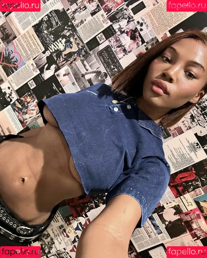 Quenlin Blackwell Onlyfans Photo Gallery 