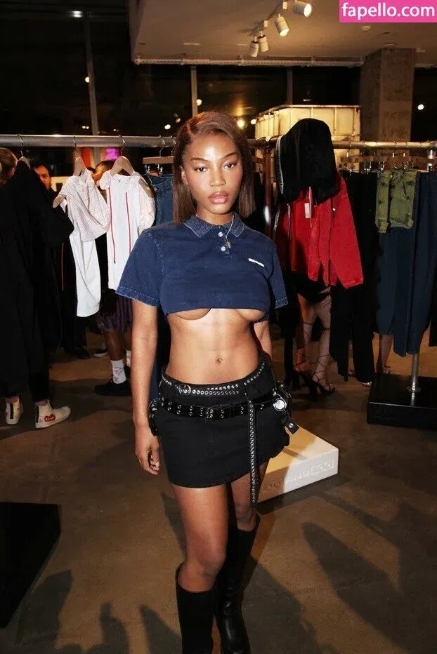 Quenlin Blackwell Onlyfans Photo Gallery 