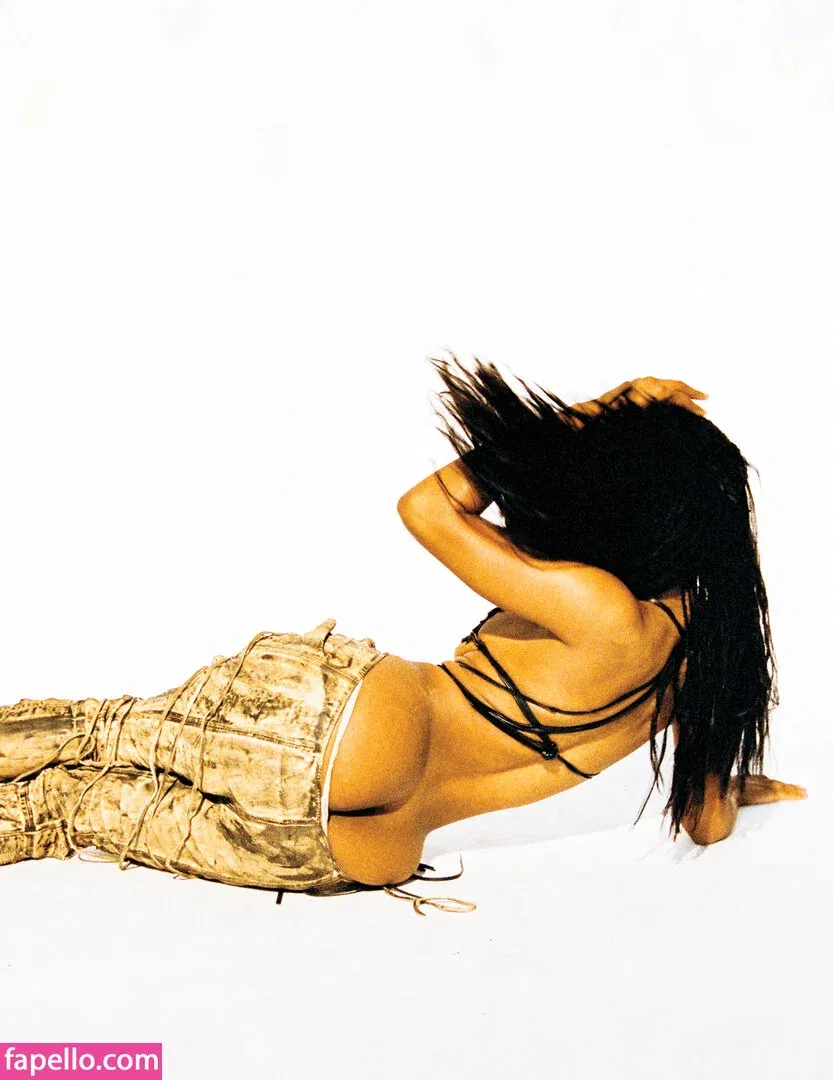 Quenlin Blackwell Onlyfans Photo Gallery 