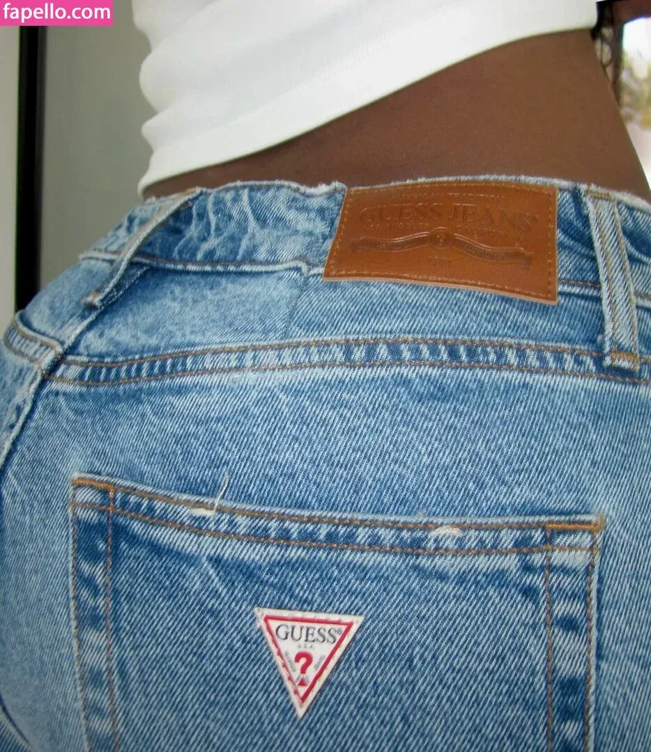 Quenlin Blackwell Onlyfans Photo Gallery 