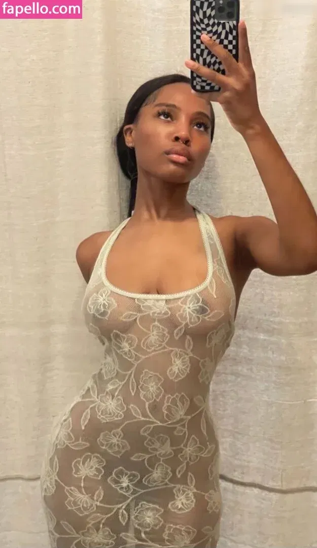 Quenlin Blackwell Onlyfans Photo Gallery 