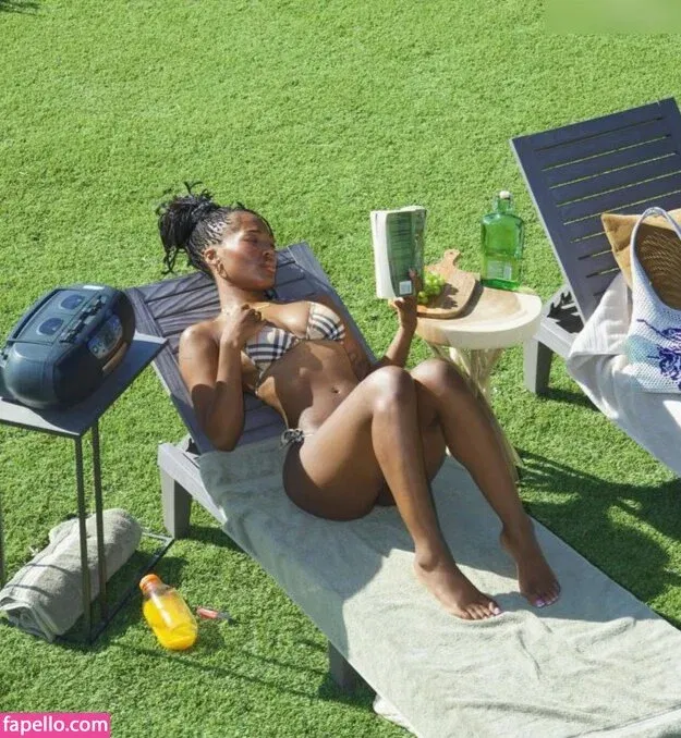 Quenlin Blackwell Onlyfans Photo Gallery 