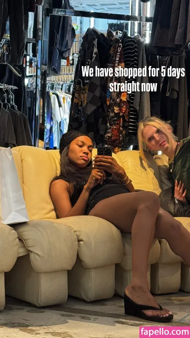 Quenlin Blackwell Onlyfans Photo Gallery 