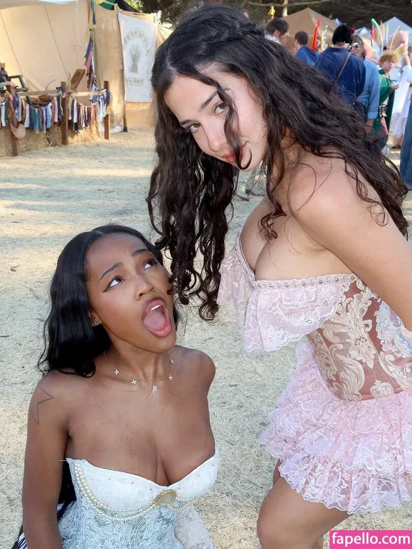 Quenlin Blackwell Onlyfans Photo Gallery 