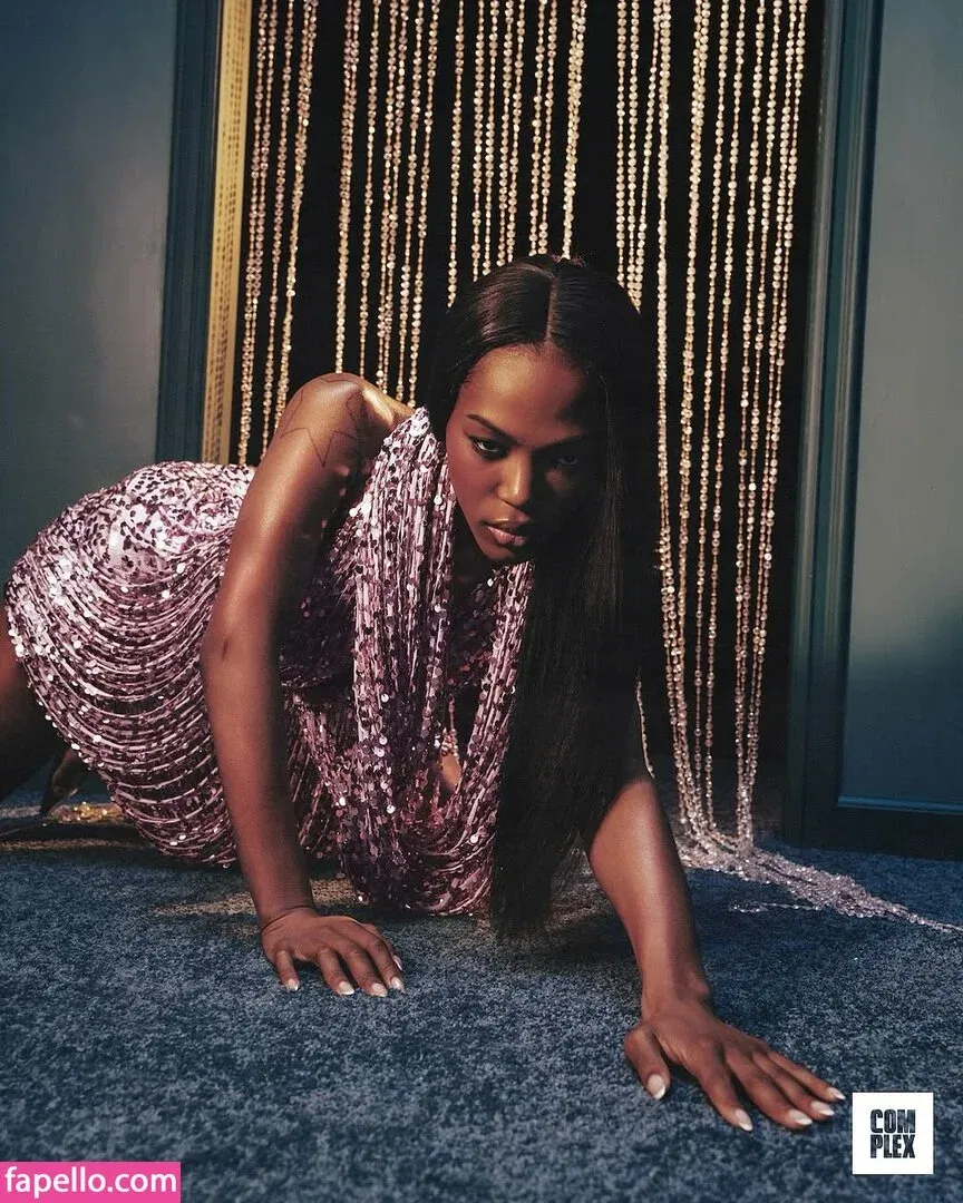 Quenlin Blackwell Onlyfans Photo Gallery 