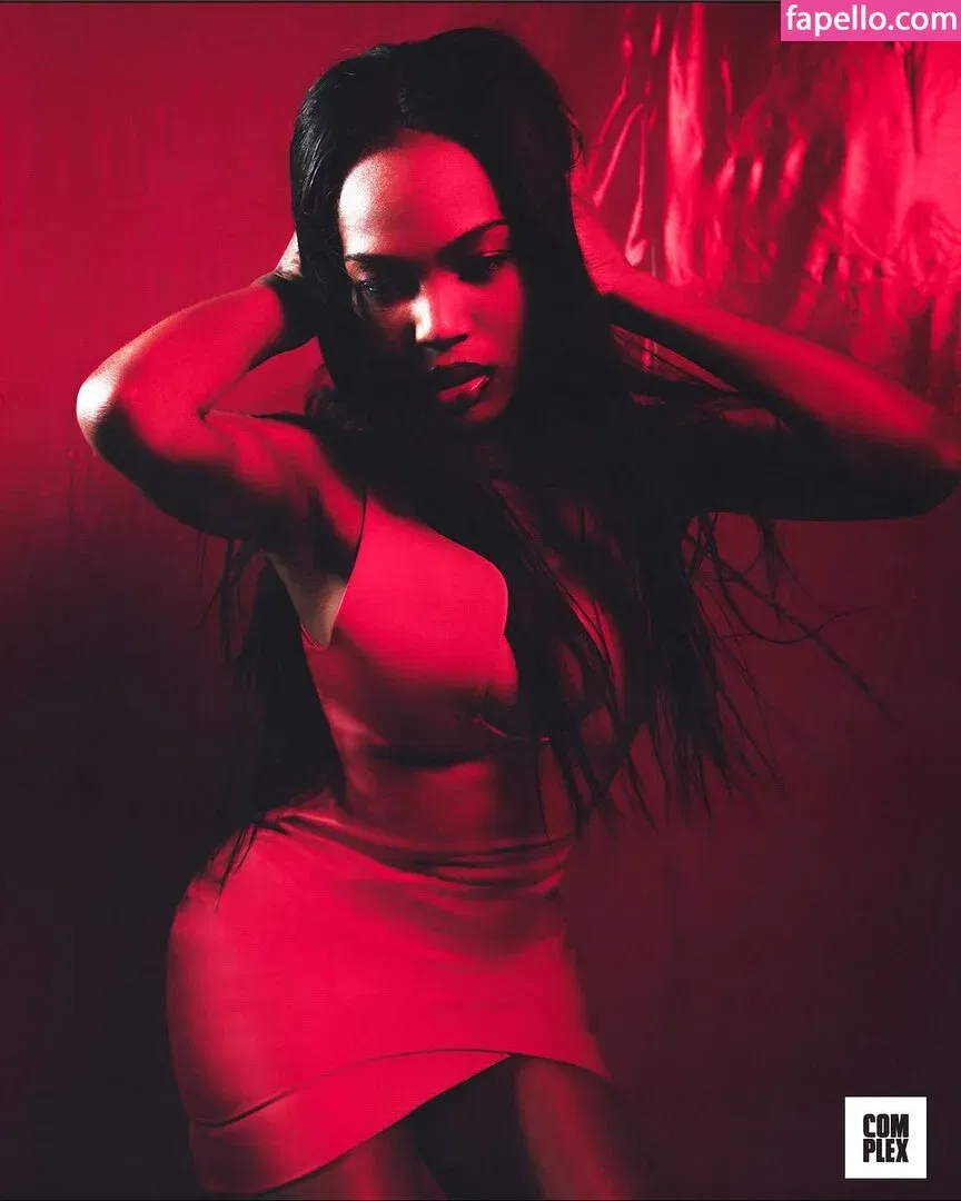 Quenlin Blackwell Onlyfans Photo Gallery 