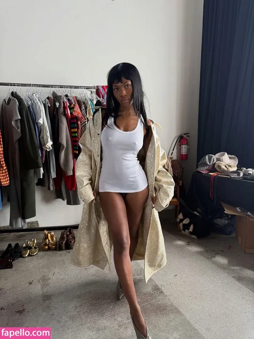 Quenlin Blackwell Onlyfans Photo Gallery 