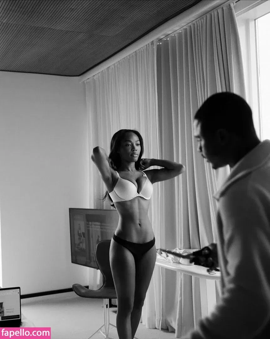 Quenlin Blackwell Onlyfans Photo Gallery 