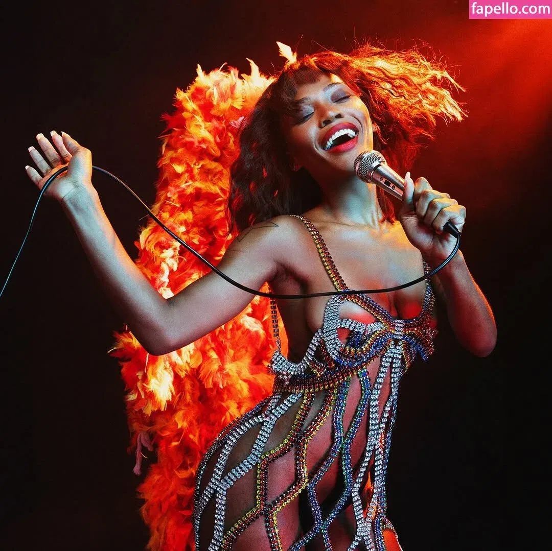 Quenlin Blackwell Onlyfans Photo Gallery 