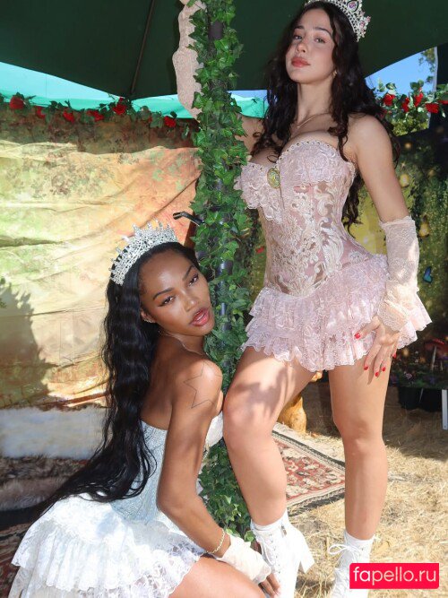 Quenlin Blackwell Nude Onlyfans Photo 40