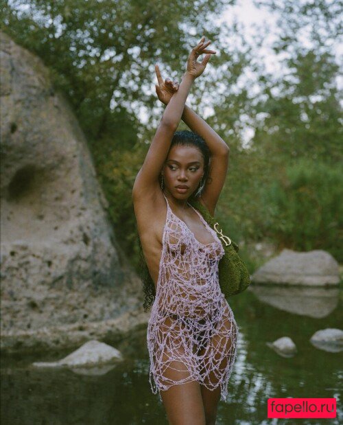 Quenlin Blackwell Nude Onlyfans Photo 27