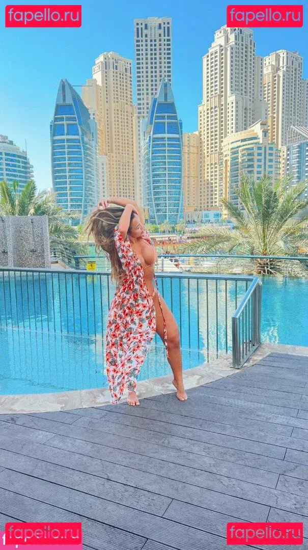 Sheyla Mell Onlyfans Photo Gallery 