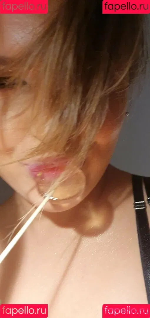 baby_yona Onlyfans Photo Gallery 