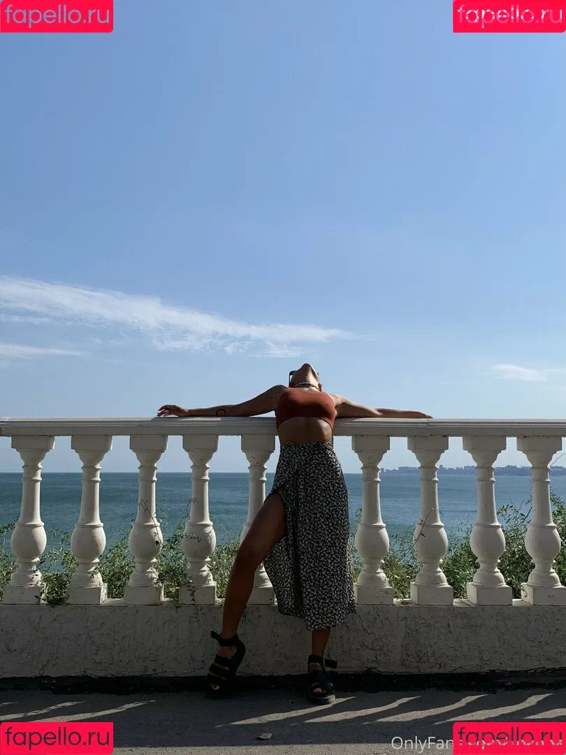 baby_yona Onlyfans Photo Gallery 
