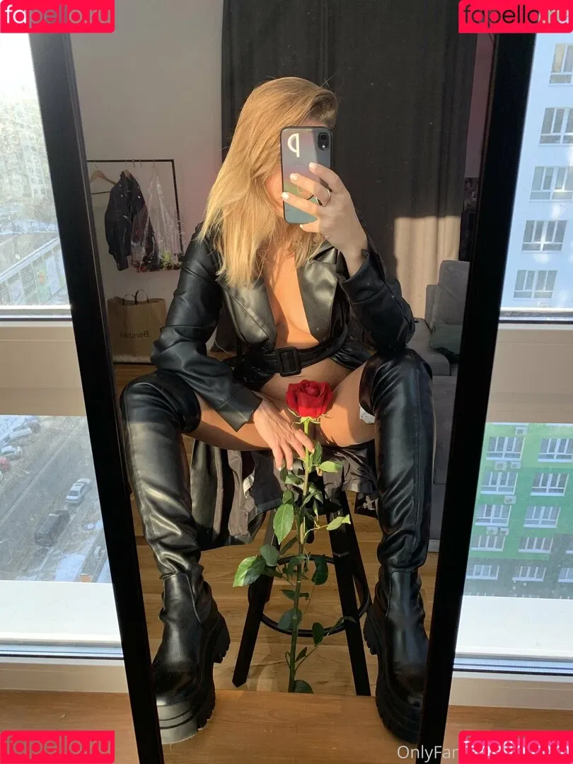 baby_yona Onlyfans Photo Gallery 