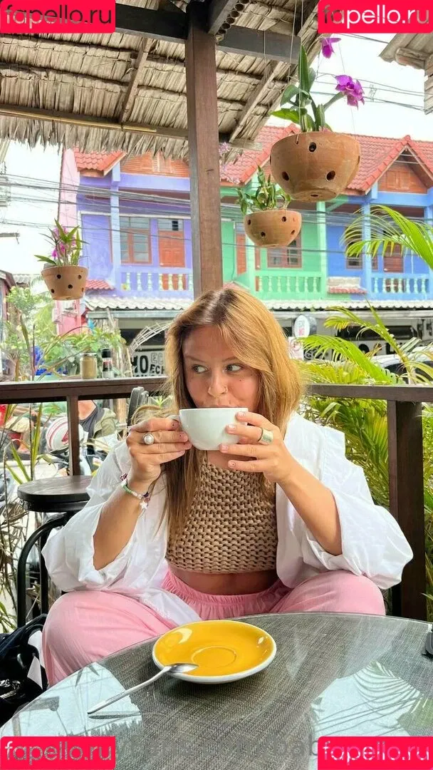 baby_yona Onlyfans Photo Gallery 