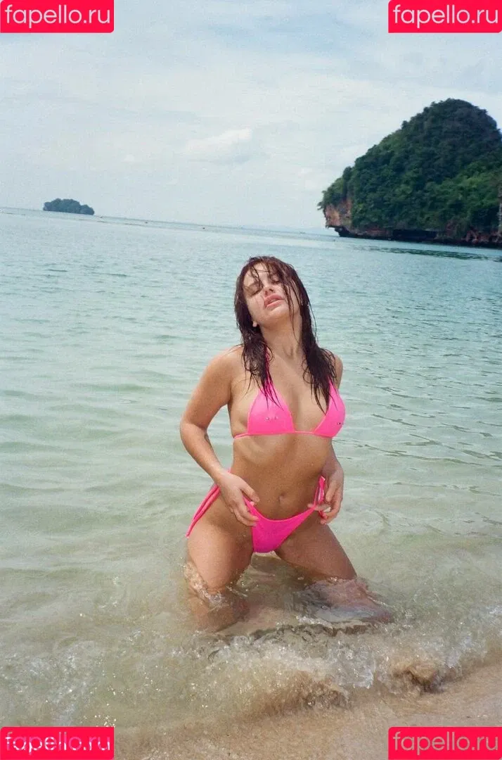 baby_yona Onlyfans Photo Gallery 