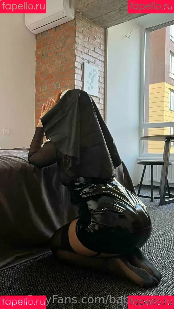 baby_yona Onlyfans Photo Gallery 