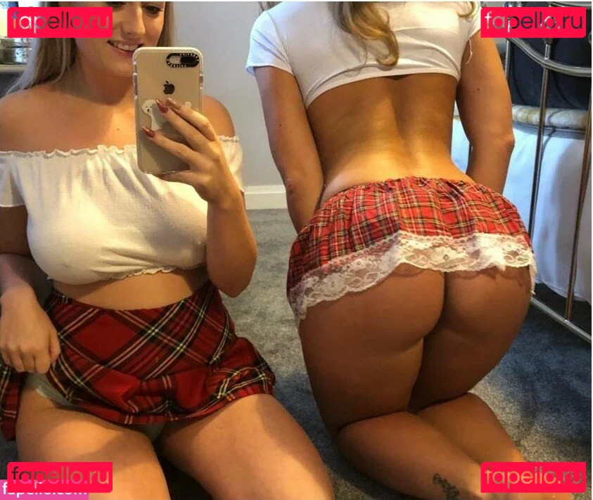 baby_yona Onlyfans Photo Gallery 