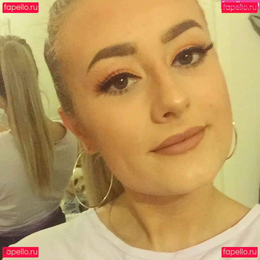 baby_yona Onlyfans Photo Gallery 