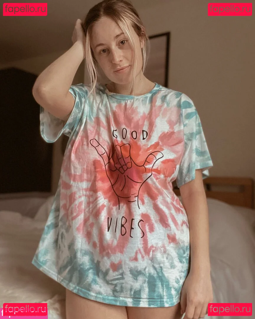 baby_yona Onlyfans Photo Gallery 