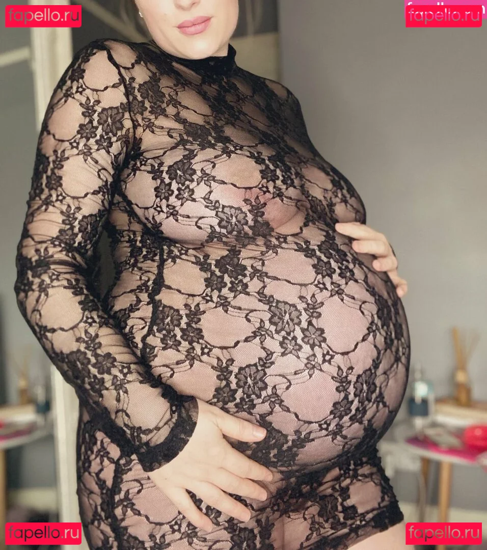 baby_yona Onlyfans Photo Gallery 