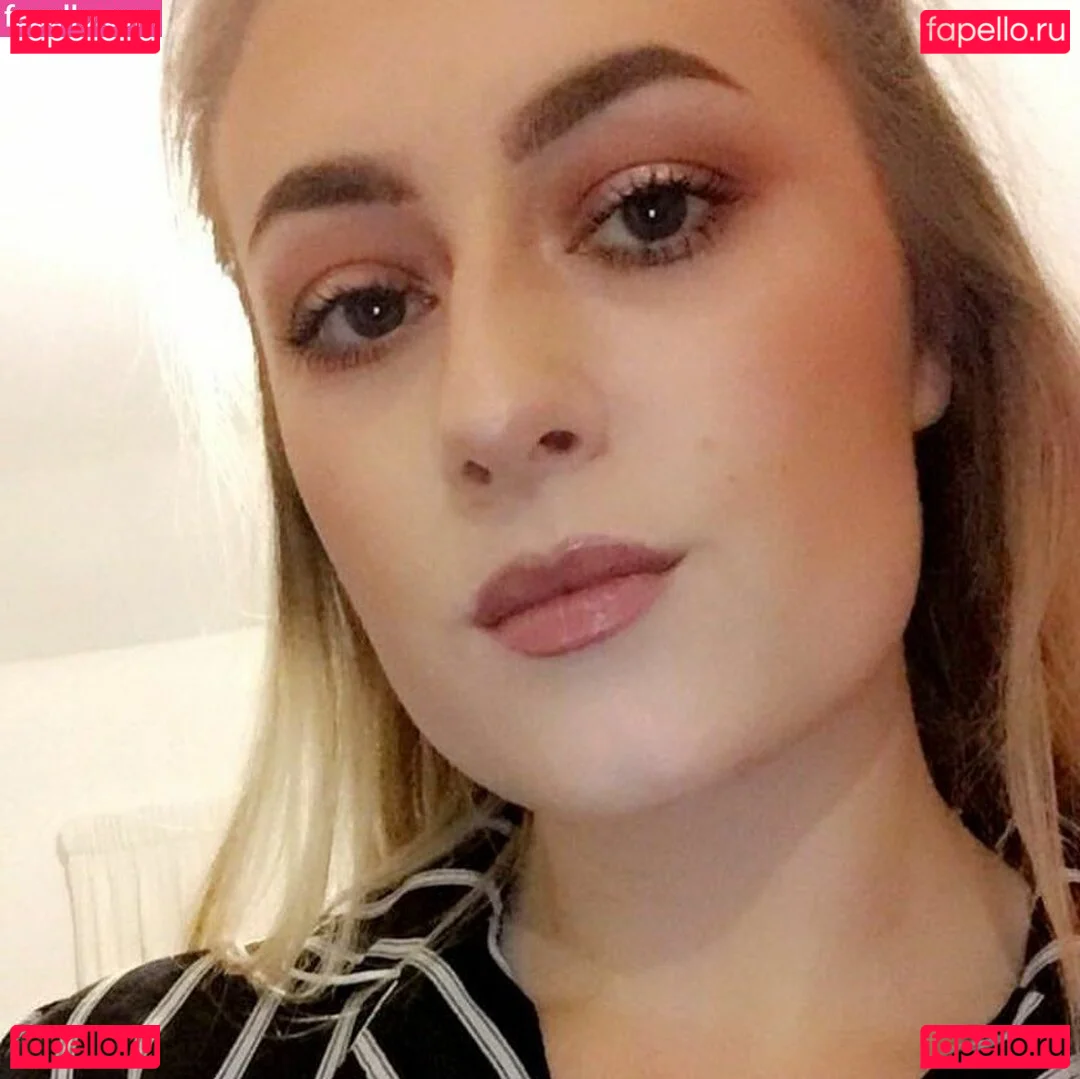 baby_yona Onlyfans Photo Gallery 