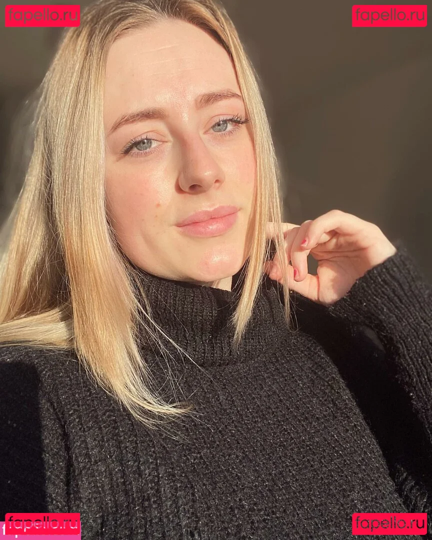 baby_yona Onlyfans Photo Gallery 