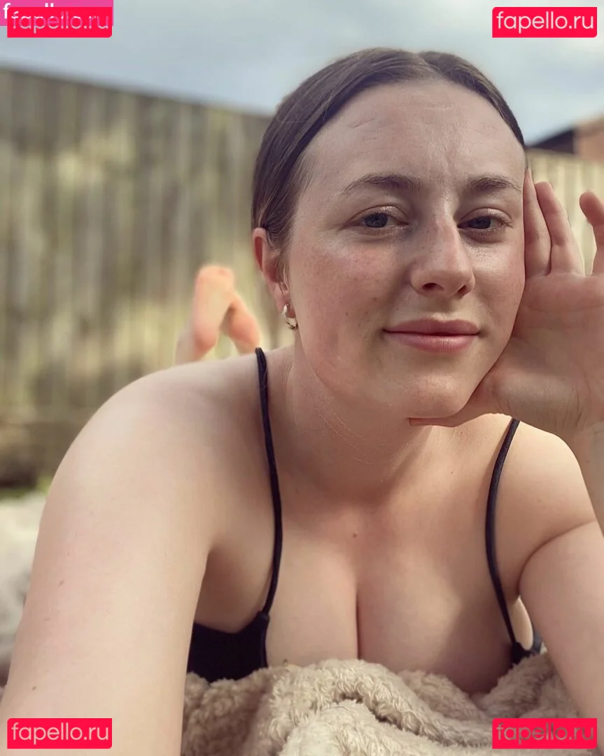 baby_yona Onlyfans Photo Gallery 