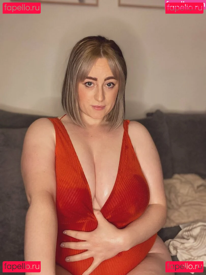 baby_yona Onlyfans Photo Gallery 