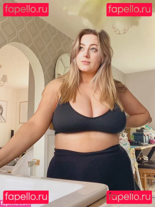 baby_yona Onlyfans Photo Gallery 