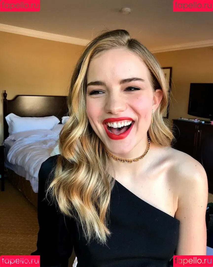 Willa Fitzgerald Onlyfans Photo Gallery 