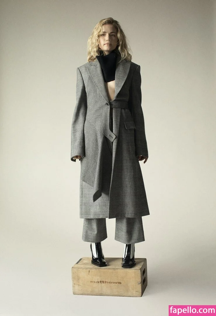 Willa Fitzgerald Onlyfans Photo Gallery 