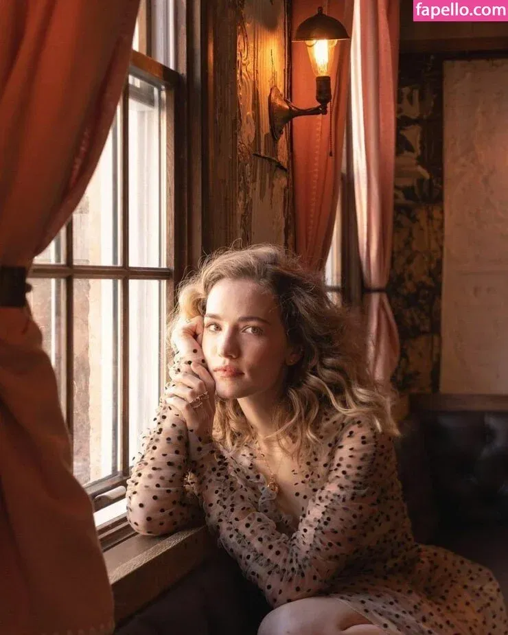 Willa Fitzgerald Onlyfans Photo Gallery 