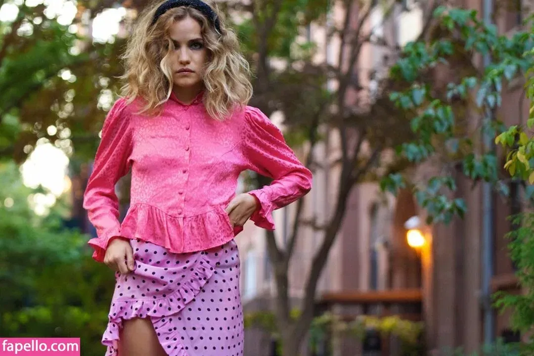 Willa Fitzgerald Onlyfans Photo Gallery 