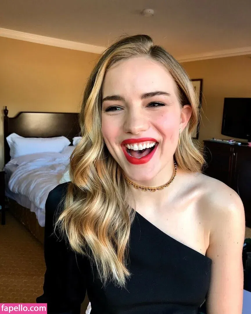 Willa Fitzgerald Onlyfans Photo Gallery 