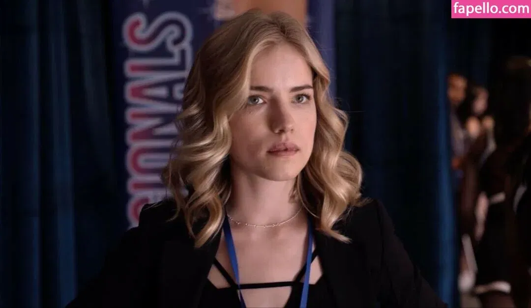 Willa Fitzgerald Onlyfans Photo Gallery 