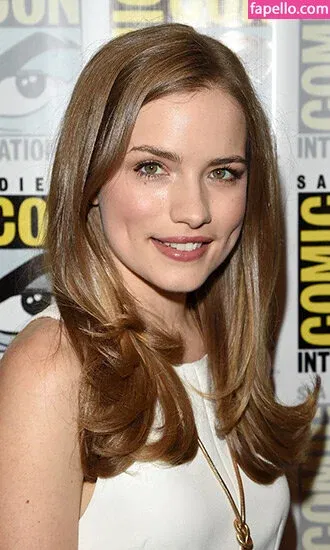 Willa Fitzgerald Onlyfans Photo Gallery 