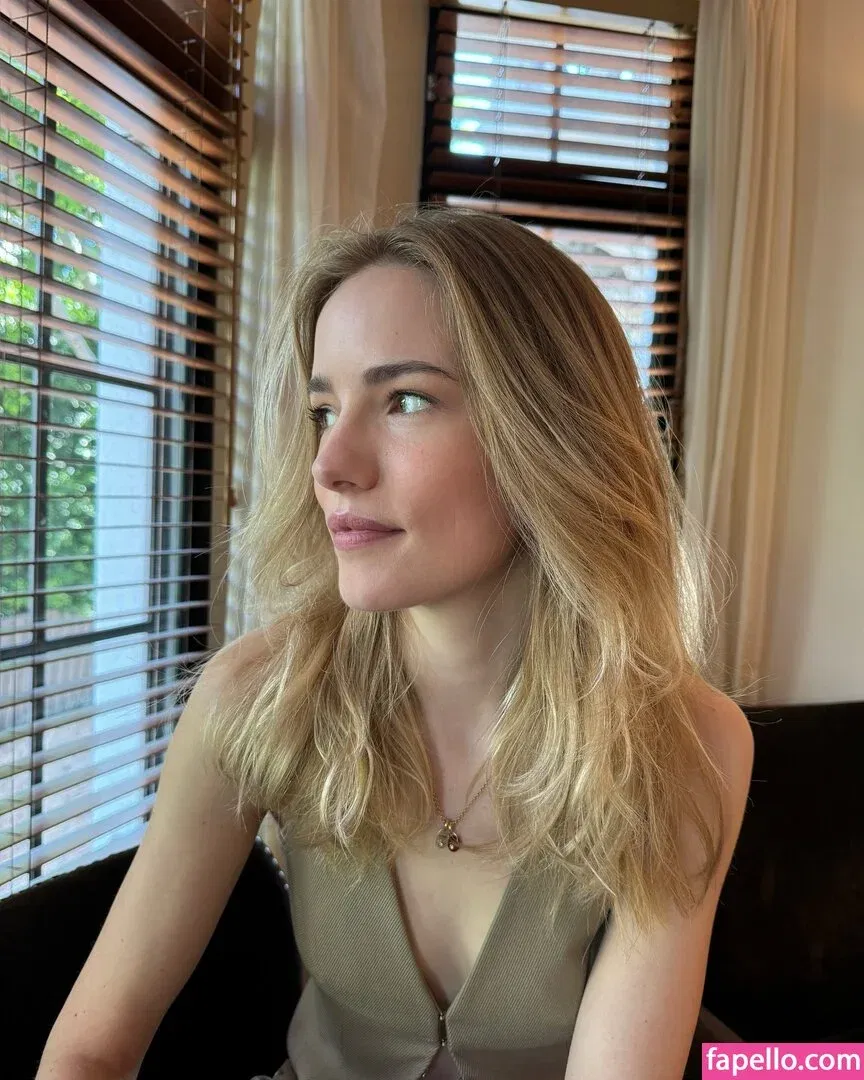 Willa Fitzgerald Onlyfans Photo Gallery 