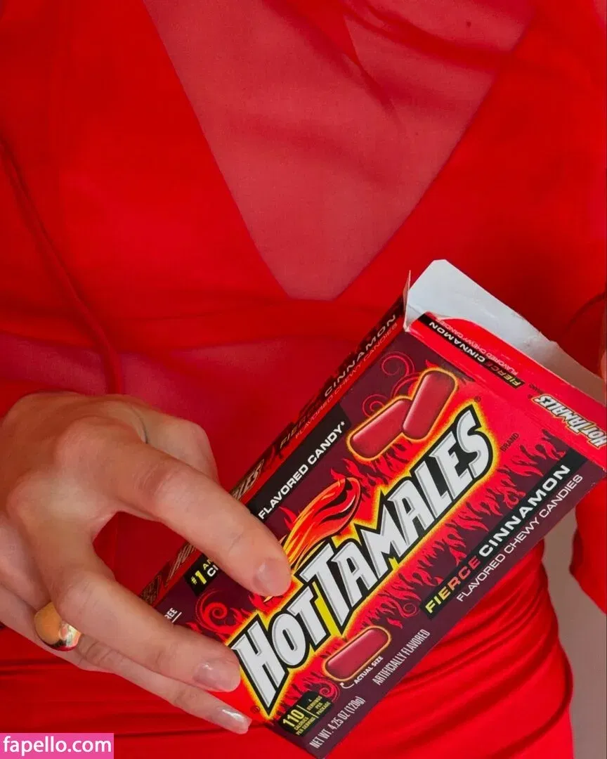 Willa Fitzgerald Onlyfans Photo Gallery 