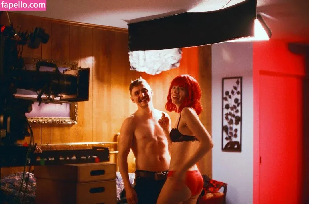 Willa Fitzgerald Onlyfans Photo Gallery 