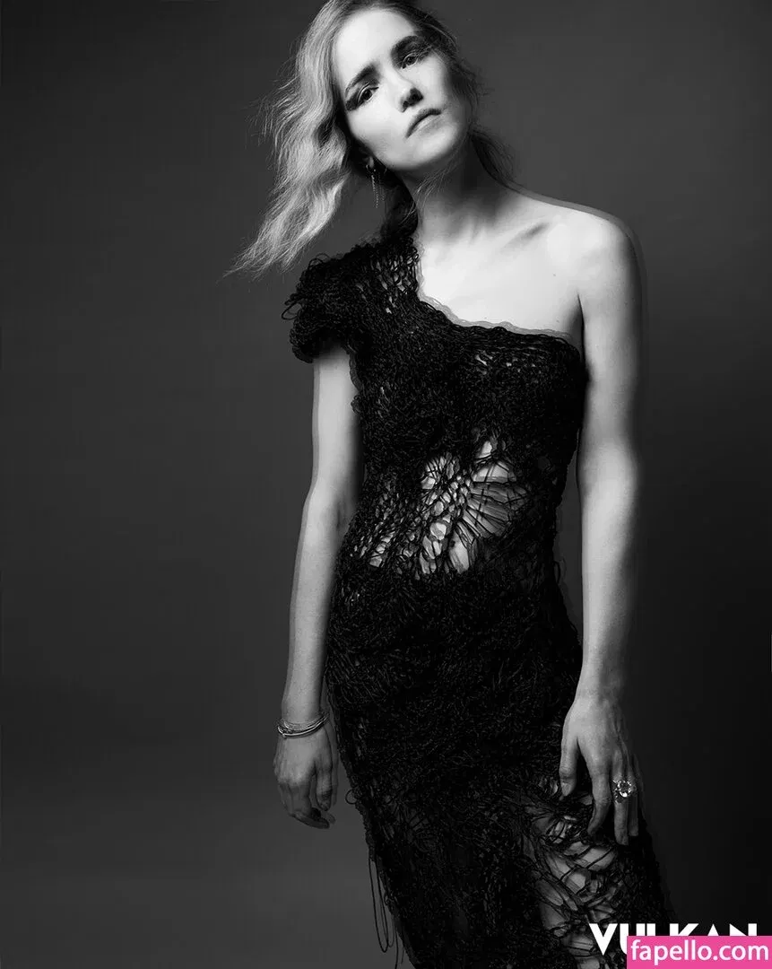 Willa Fitzgerald Onlyfans Photo Gallery 