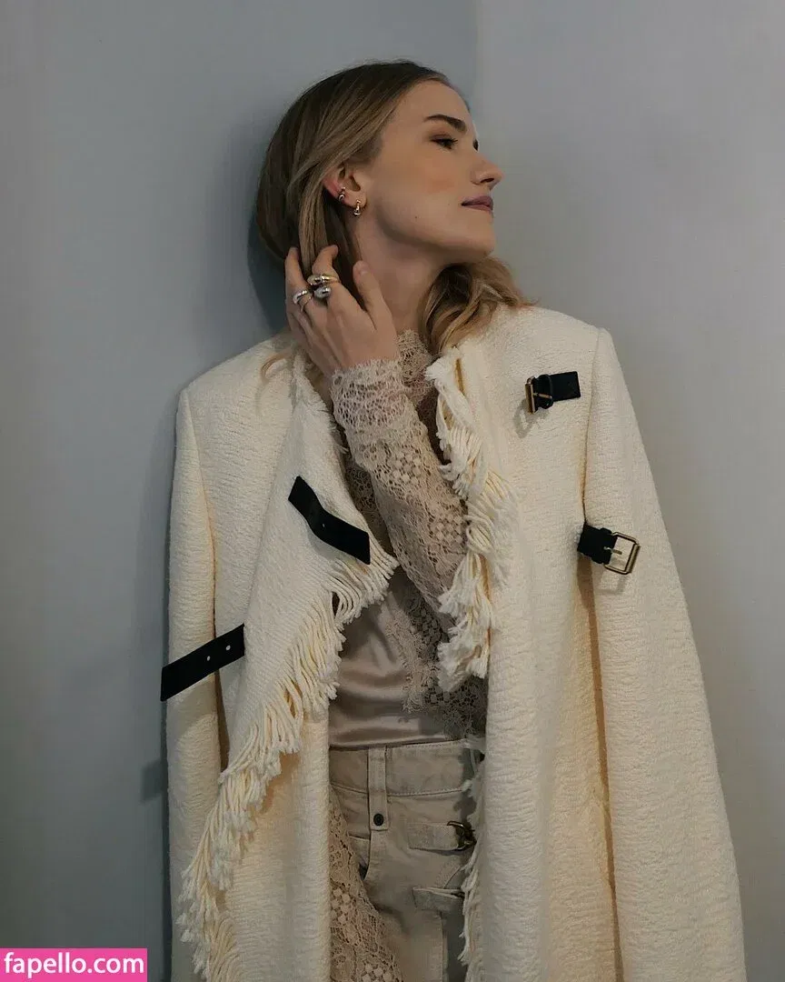 Willa Fitzgerald Onlyfans Photo Gallery 